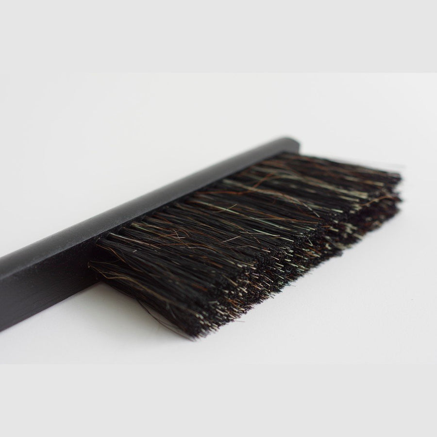Hand brush and dustpan set