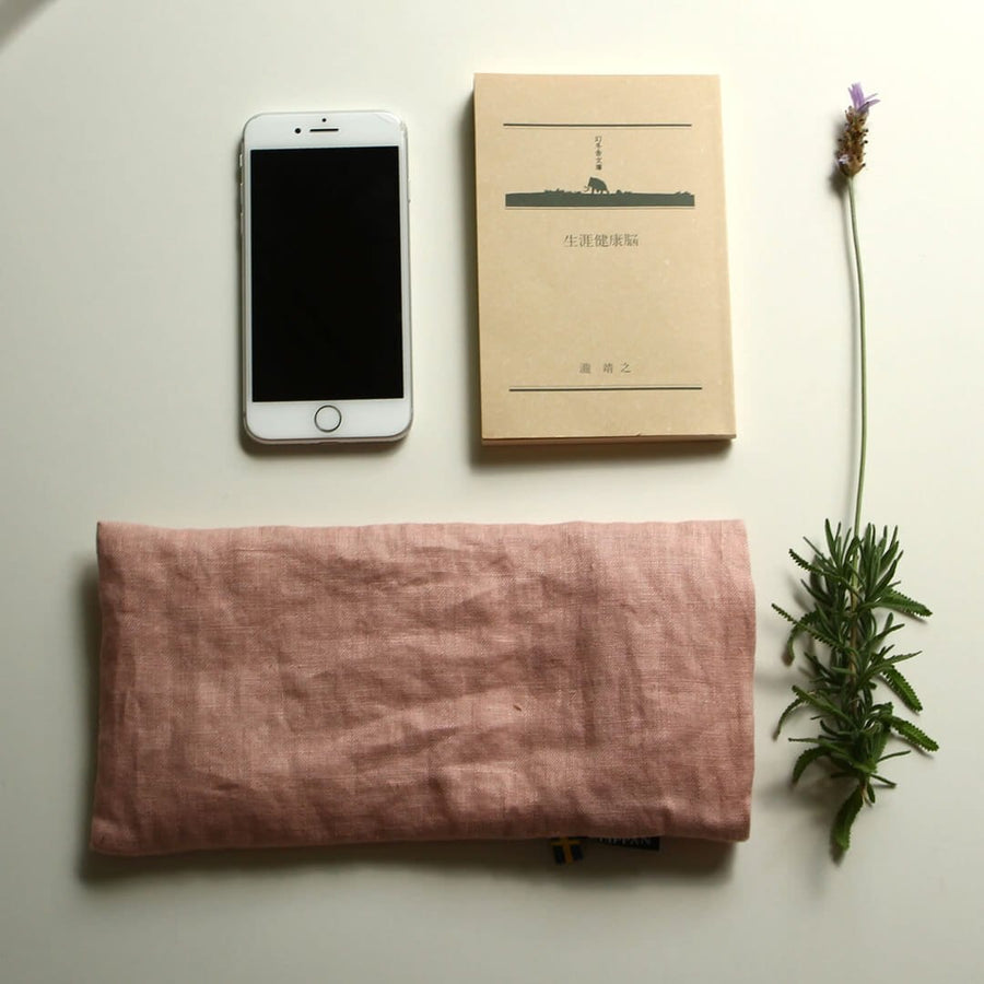 Wheat hot/cool eye pillow, washed linen