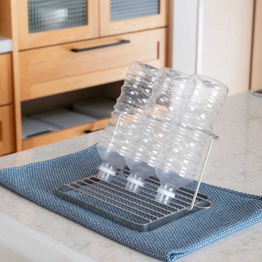 bws SELECTION Clean Living Jug Bottle Stand Compact