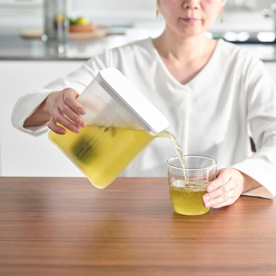 tower 棚に入れられる冷水筒 1L