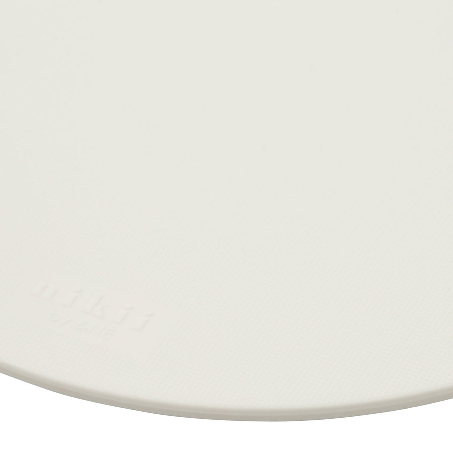 nikii cutting board white