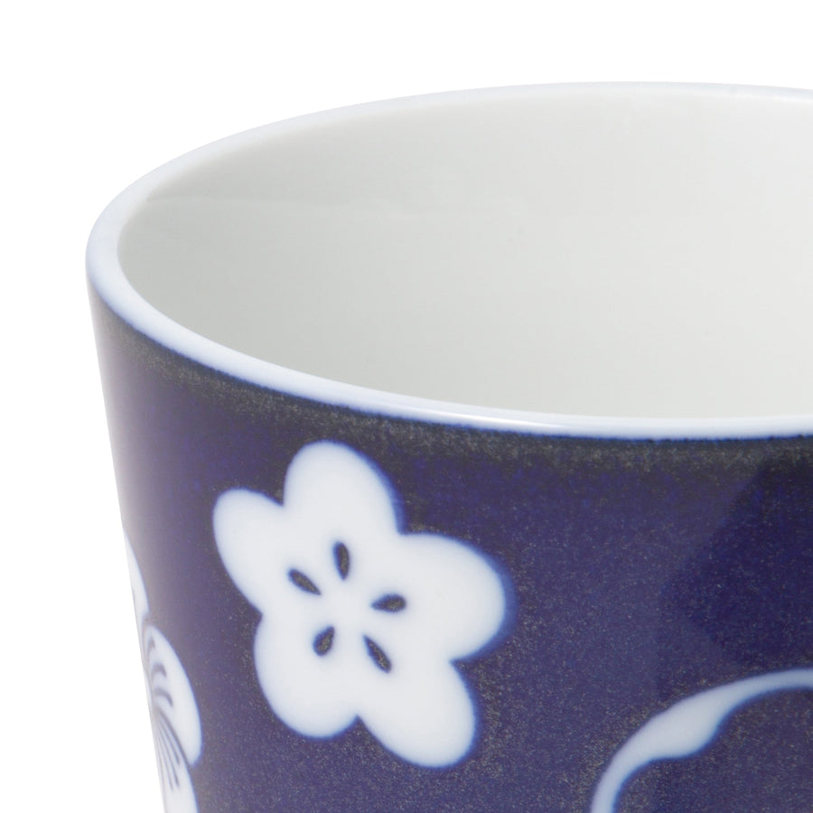 Mino ware soba cup, white porcelain plum and chidori pattern