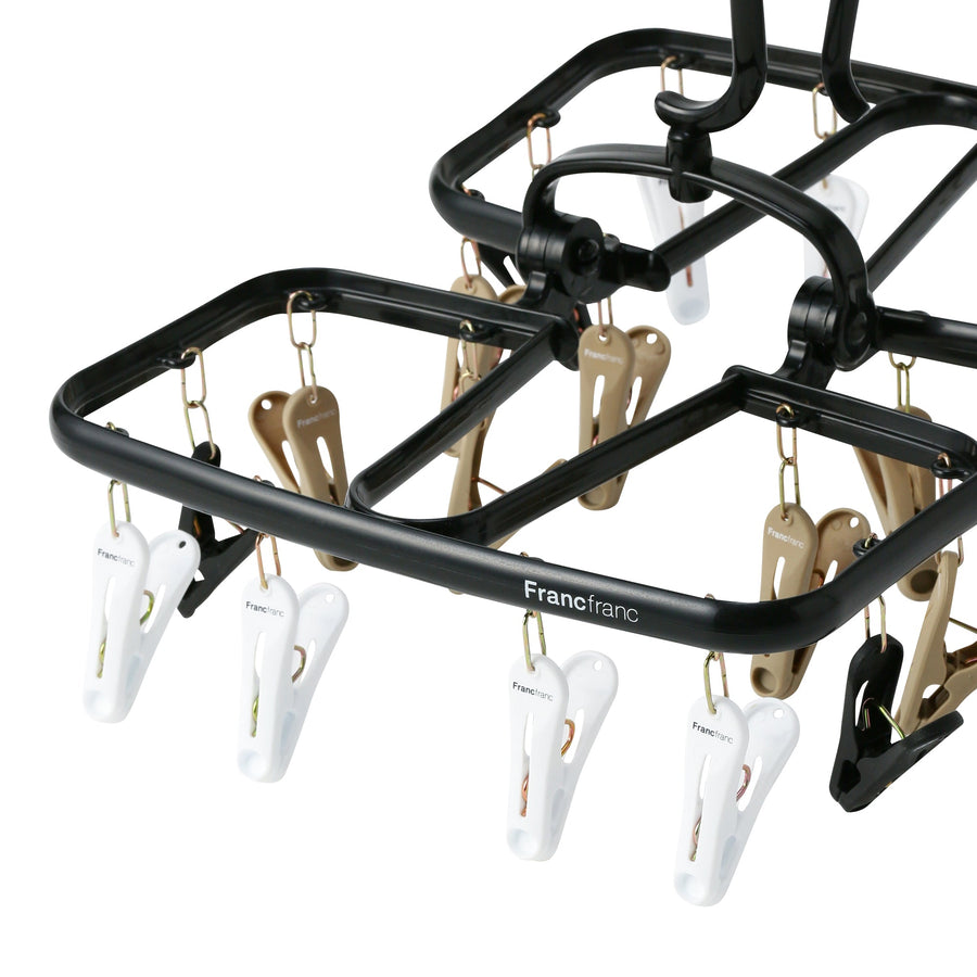 Laundry Hanger 20 Pinch Black/White