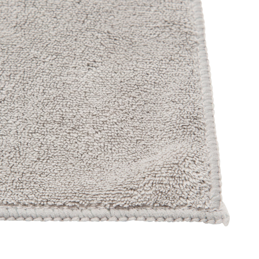 Antibacterial quick dry face towel, light grey