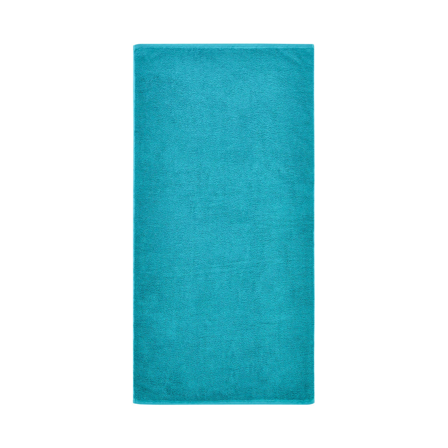 A towel that dries quickly just by washing and spin-drying. Blue bath towel