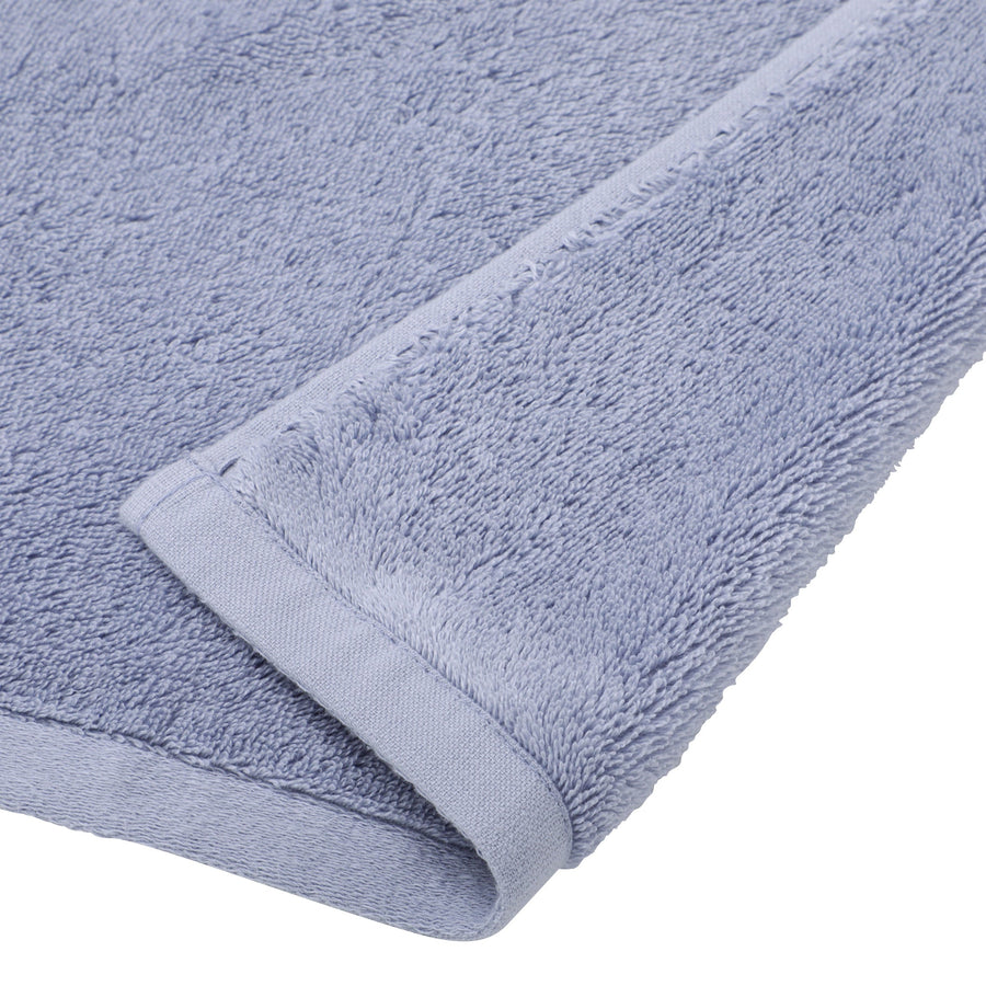 Antibacterial soft face towel, light blue