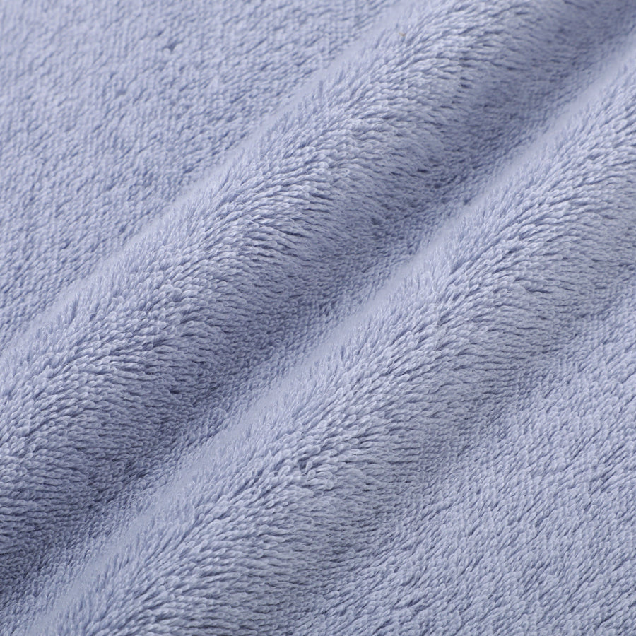 Antibacterial soft face towel, light blue