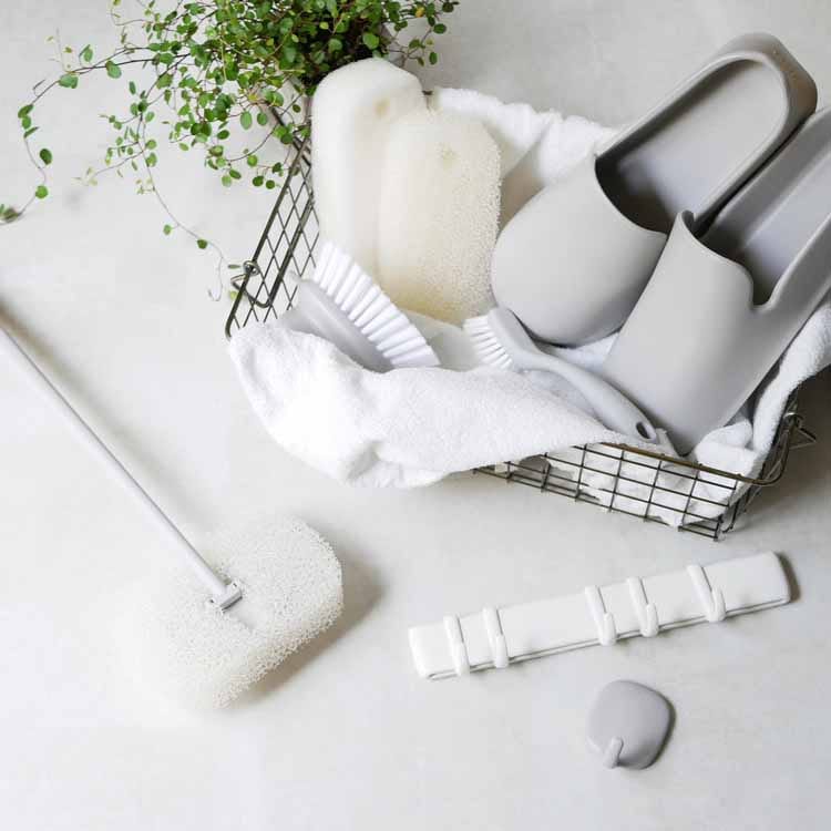 5-Hook White Magnetic Hooks