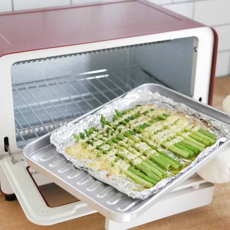 Red toaster oven