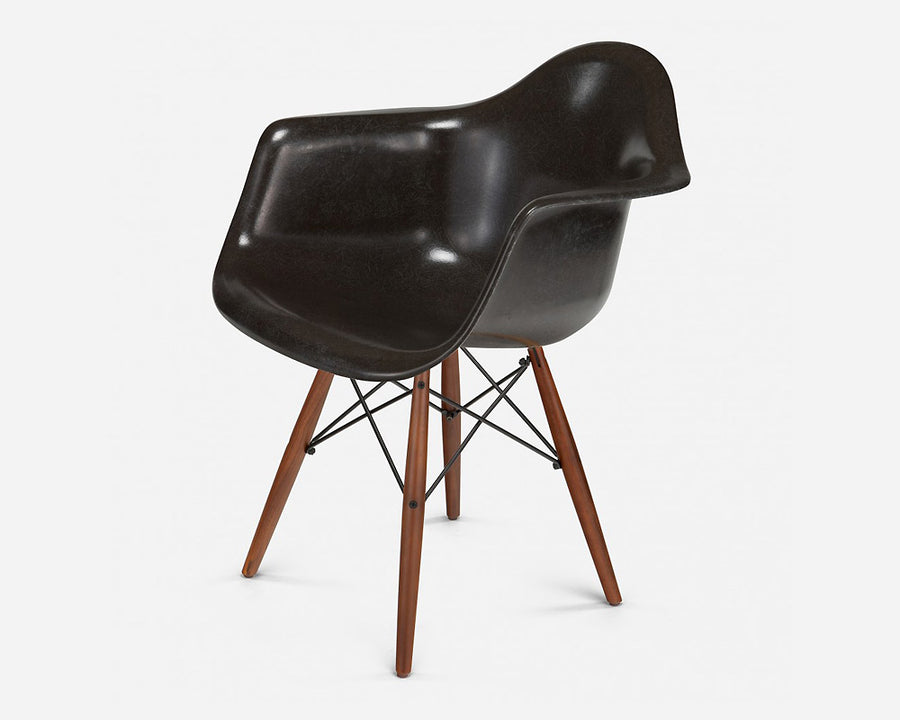 Fiberglass Arm Shell Chair CHARCOAL