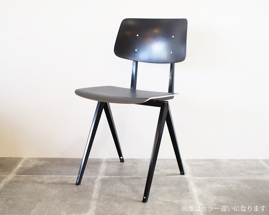 S.16 Chair White ガルファニタス