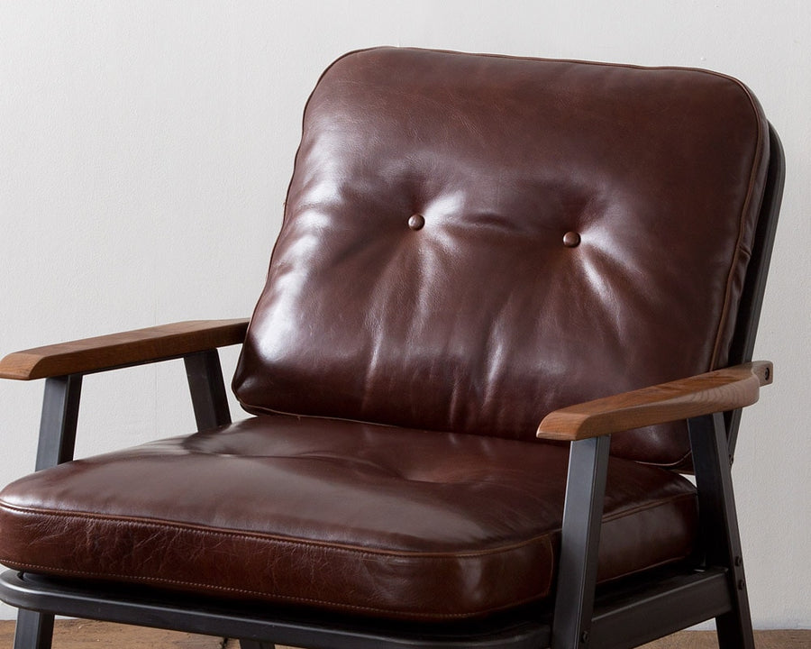 GRANDVIEW LOUNGE CHAIR Grandview Lounge Chair