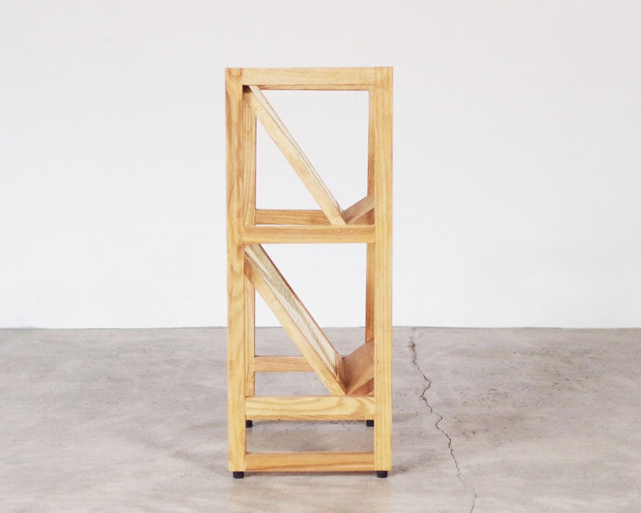 RATTAN MAGAZINE RACK