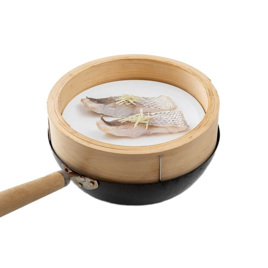 Set of Colander, Shallow Bowl, and Plate (Gray) that can also be used to wash rice