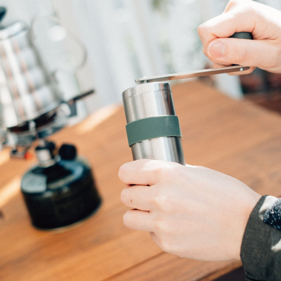 V60 メタルコーヒーミル