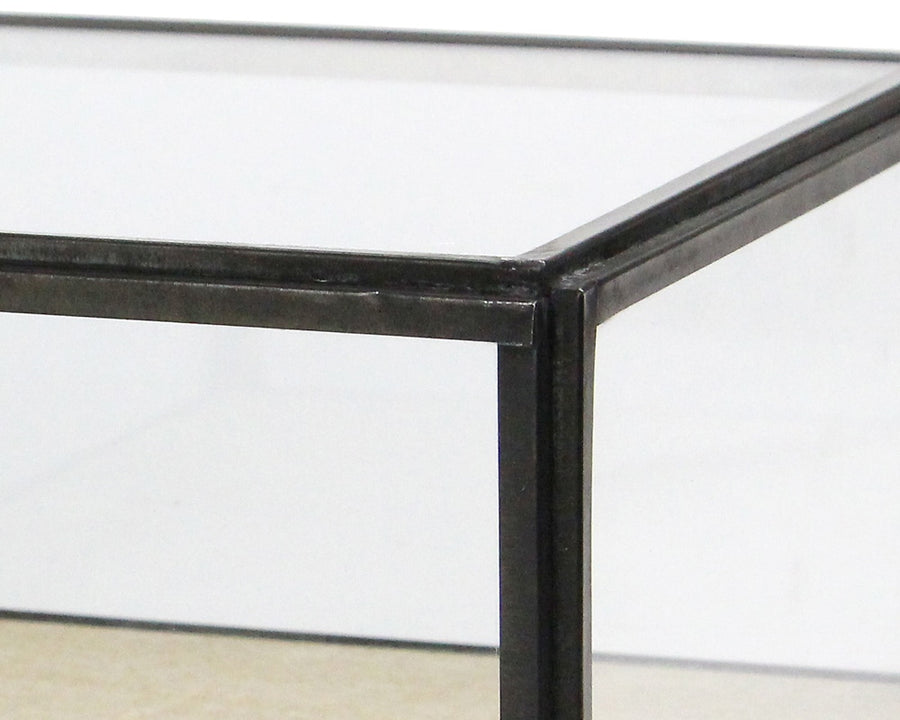 Display Cabinet ディスプレイキャビネット