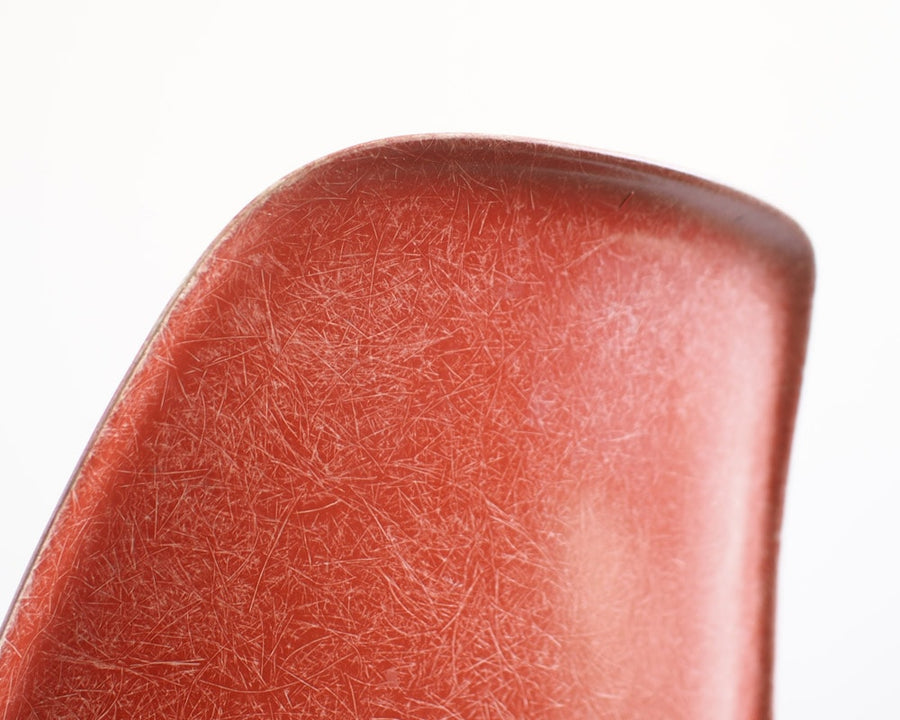 Eames side shell chair テラコッタ