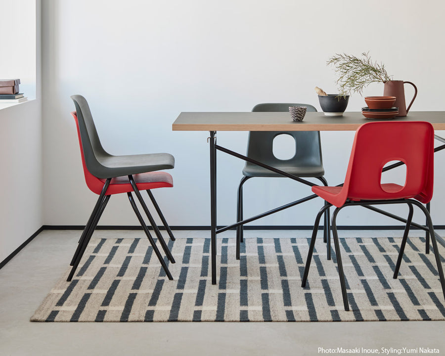 ROBIN DAY Series E Side Chair
