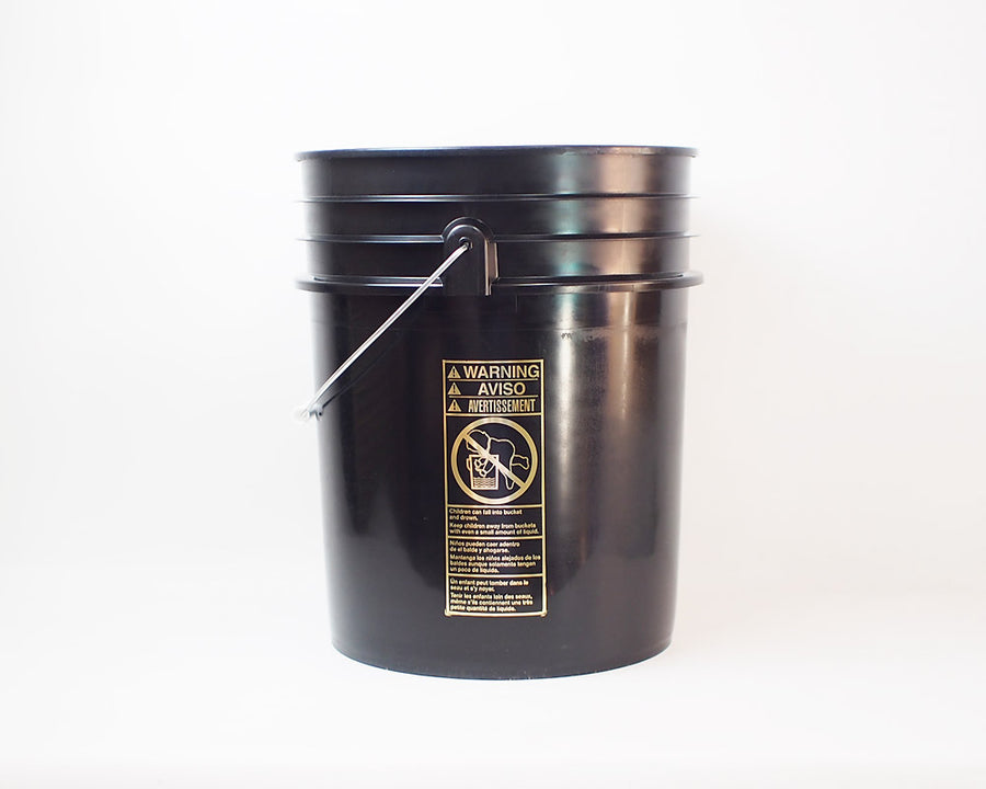 5 Gallon Plastic Pail with Bucket Seat U-Line Plastic Bucket with Bucket Seat