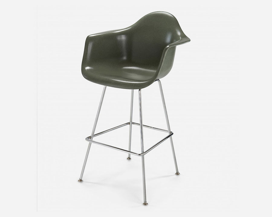 Fiberglass Arm Shell Chair MOSS モス