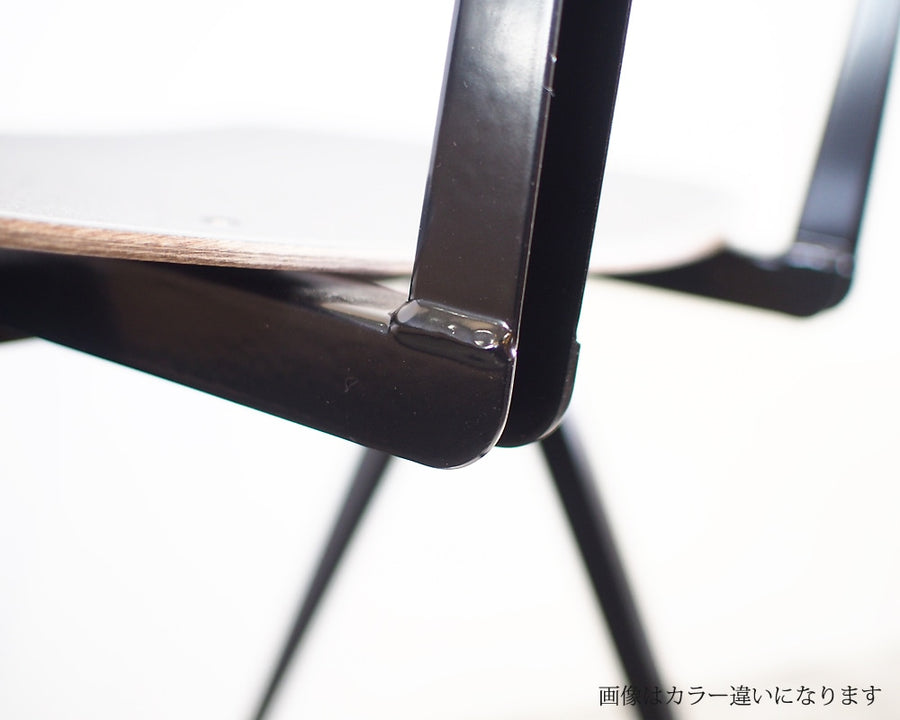 S.16 Chair White ガルファニタス