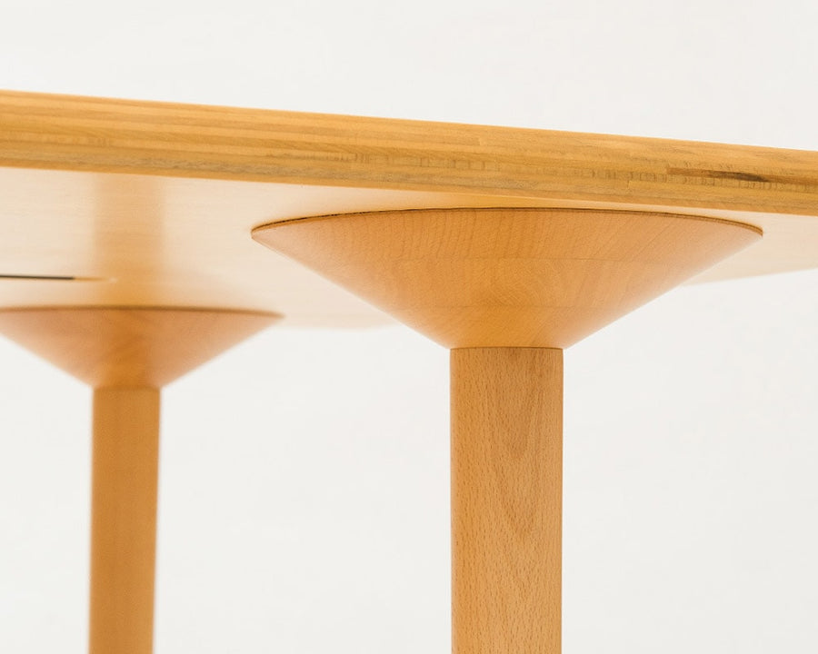 Mushroom Base Table 長大作