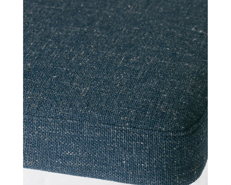 STRAND LOUNGE CHAIR