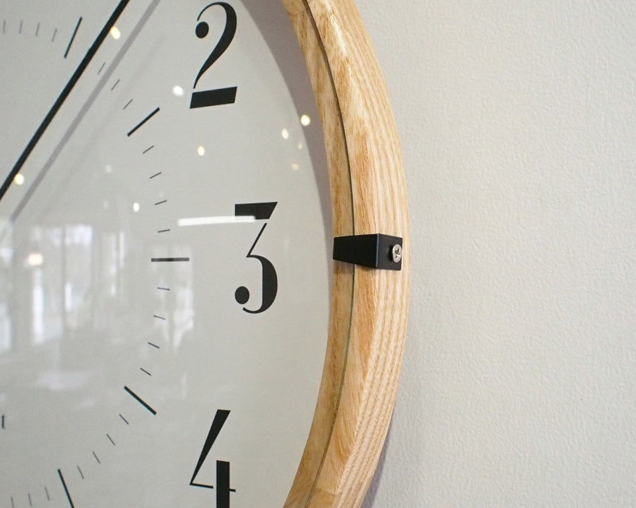 BAUHAUS Fonts Wall Clock Xants バウハウスフォントウォールクロック