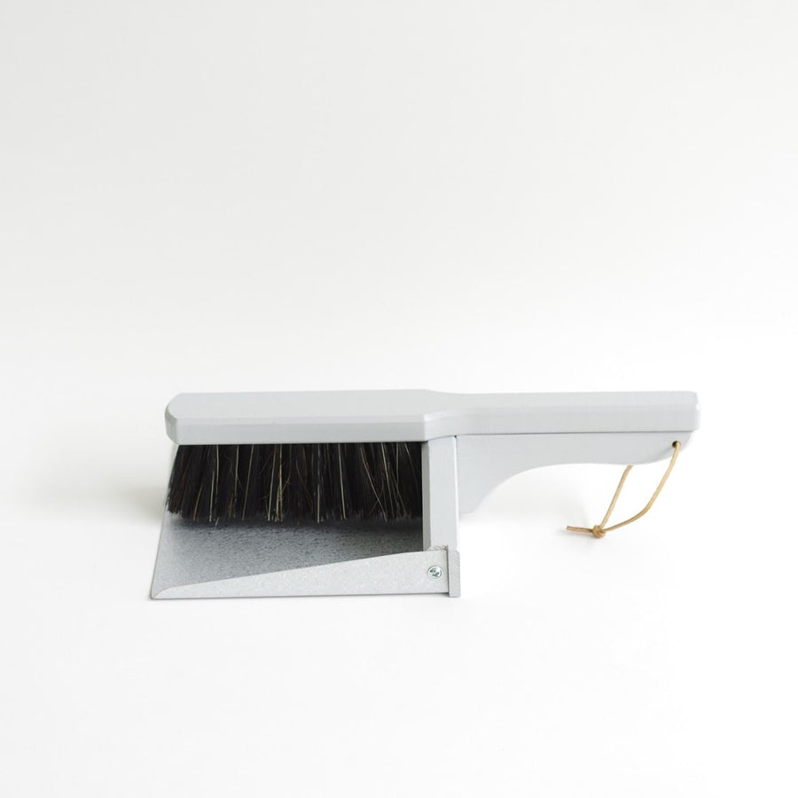 Reszta Magnetic Brush Set, Natural