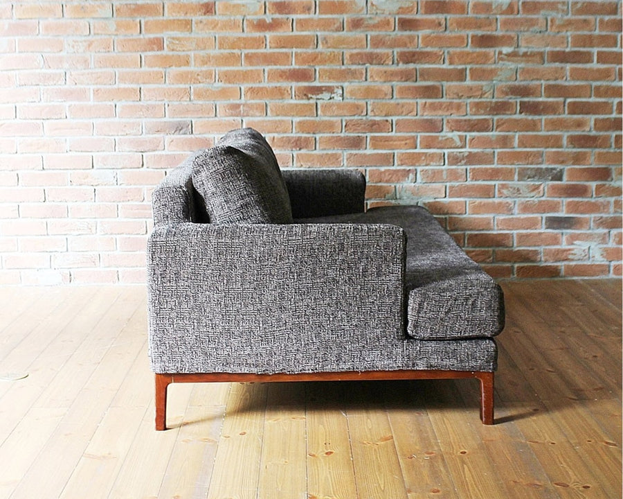 JFK SOFA Dark Brown JFK sofa dark brown