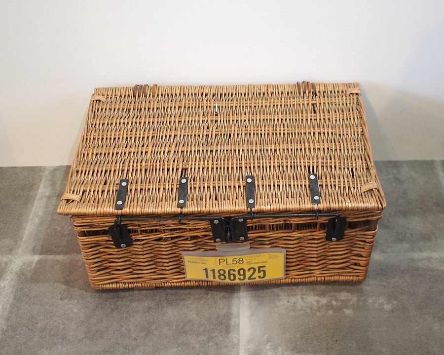 ROUND TRIP BASKET