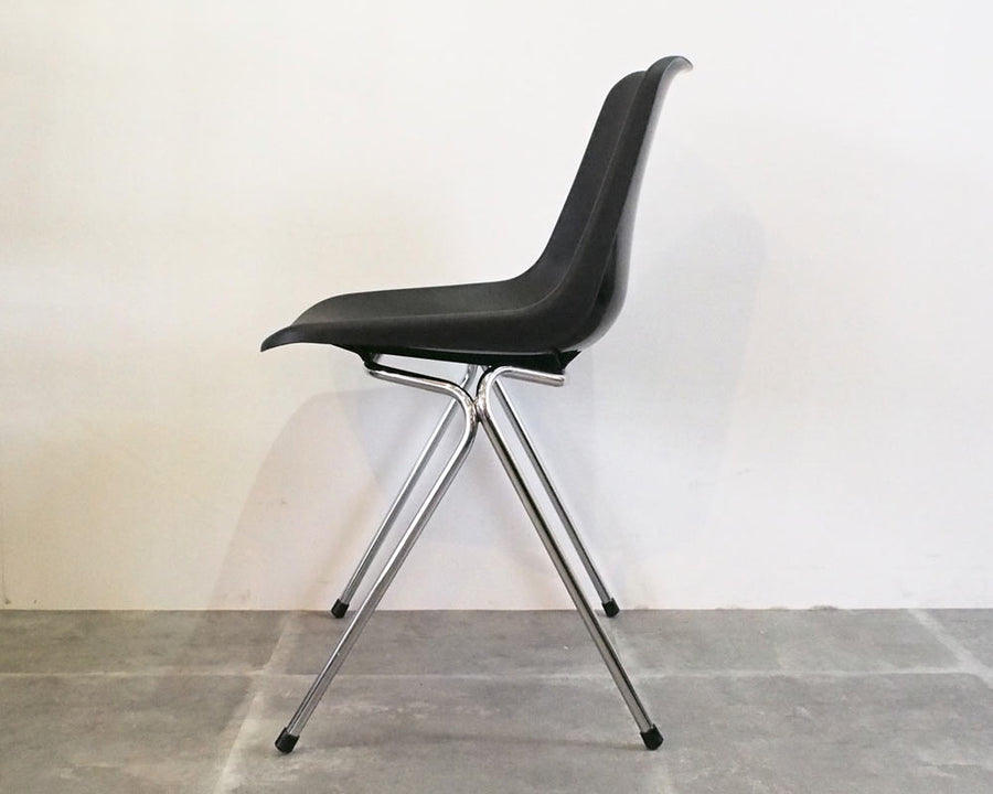 ROBIN DAY POLYSIDE CHAIR Chrome Frame
