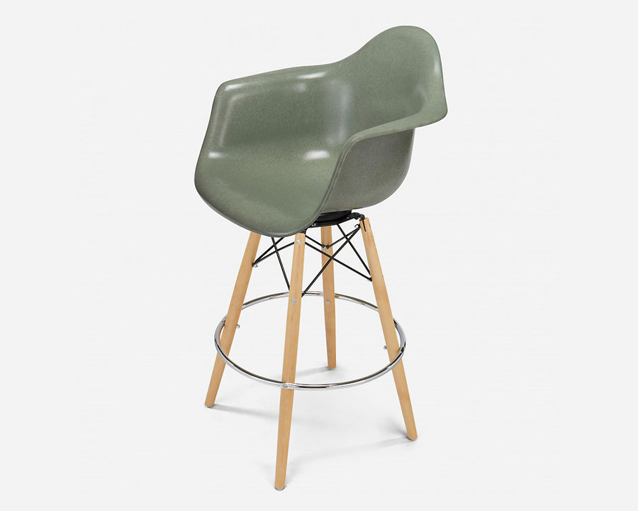 Fiberglass Arm Shell Chair MOSS モス