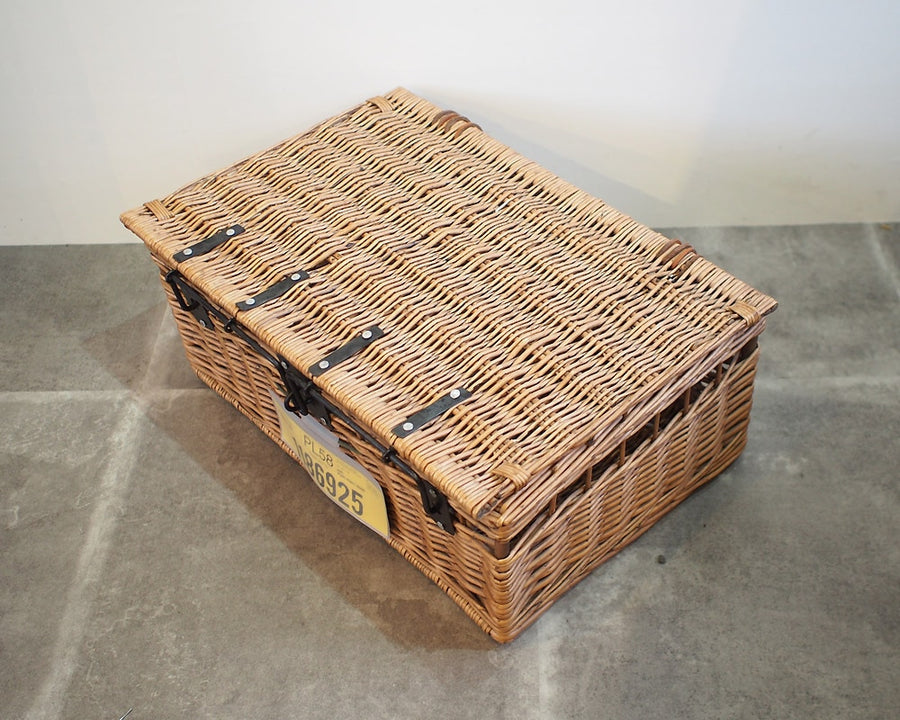 ROUND TRIP BASKET