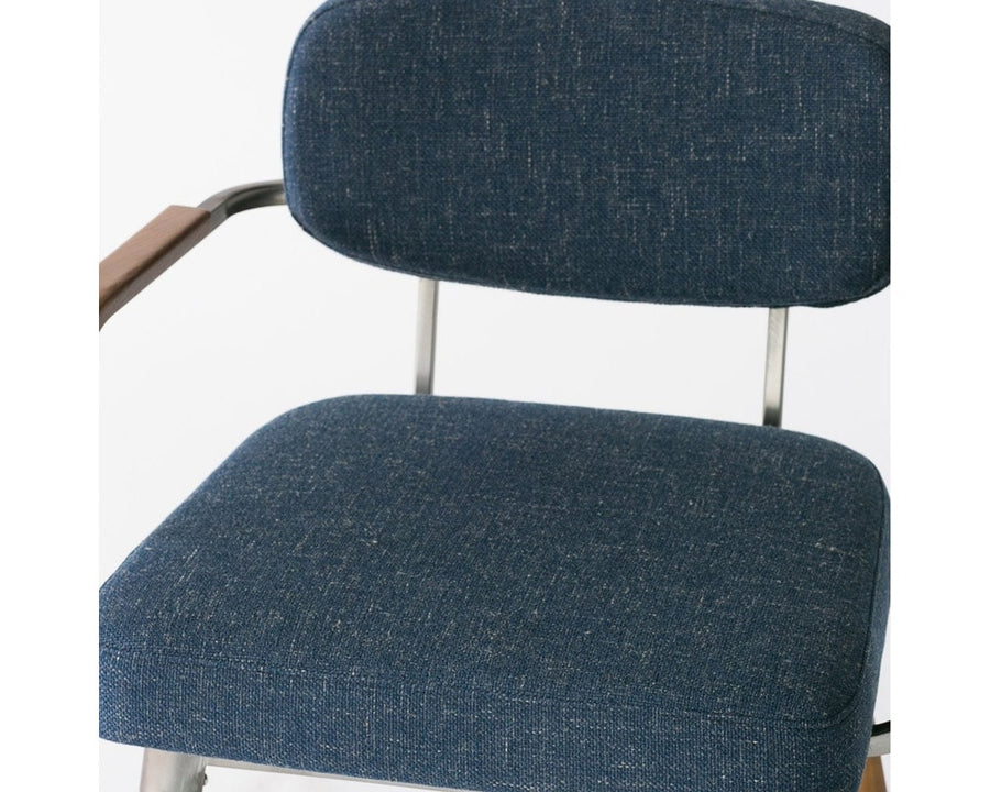 STRAND LOUNGE CHAIR