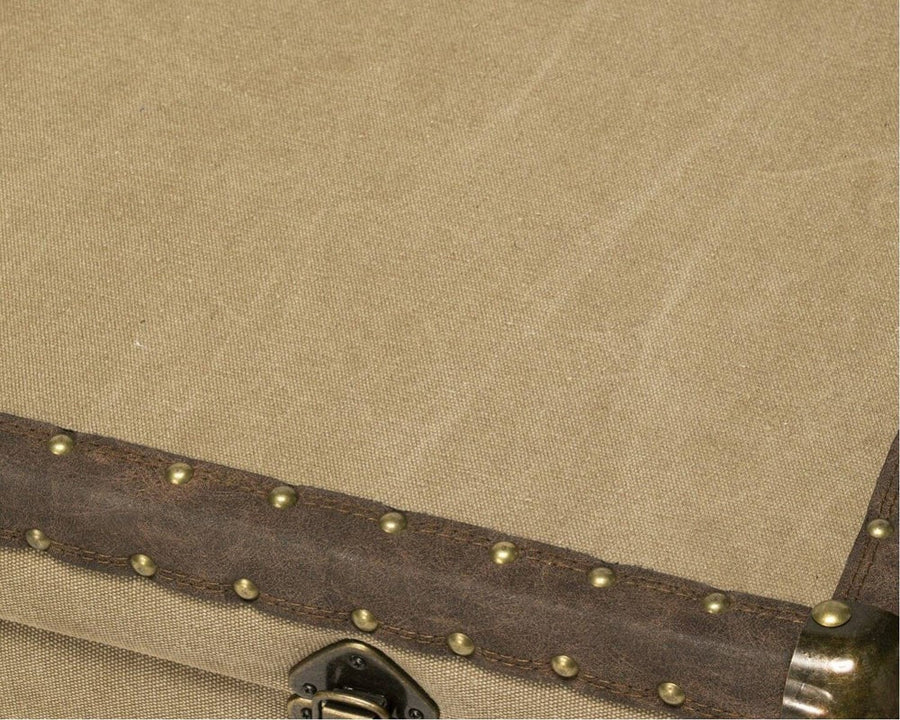 BRIM TRUNK TABLE