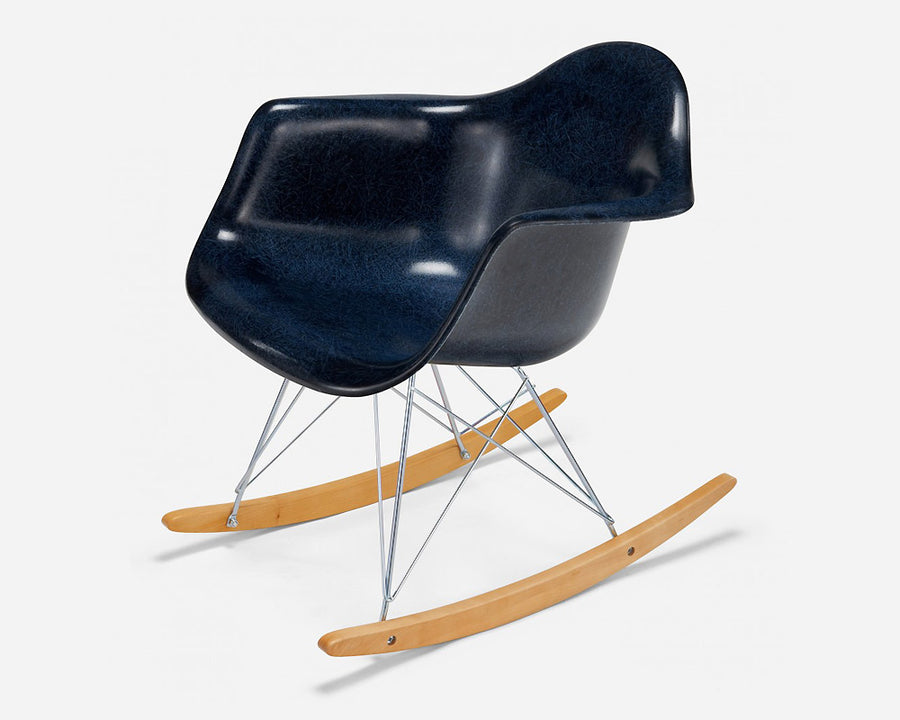 Fiberglass Arm Shell Chair INDIGO インディゴ