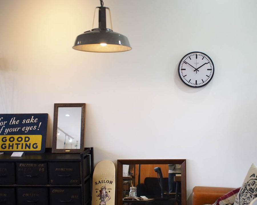 E.A. COMBS WALL CLOCK Bar E.A. 棒指標
