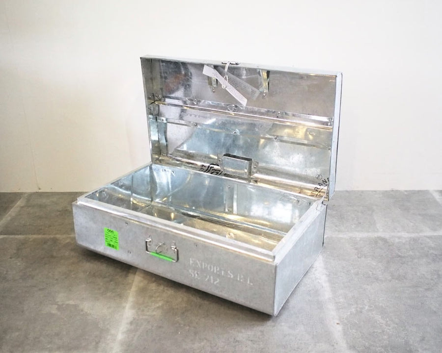 STEEL TRUNK SET
