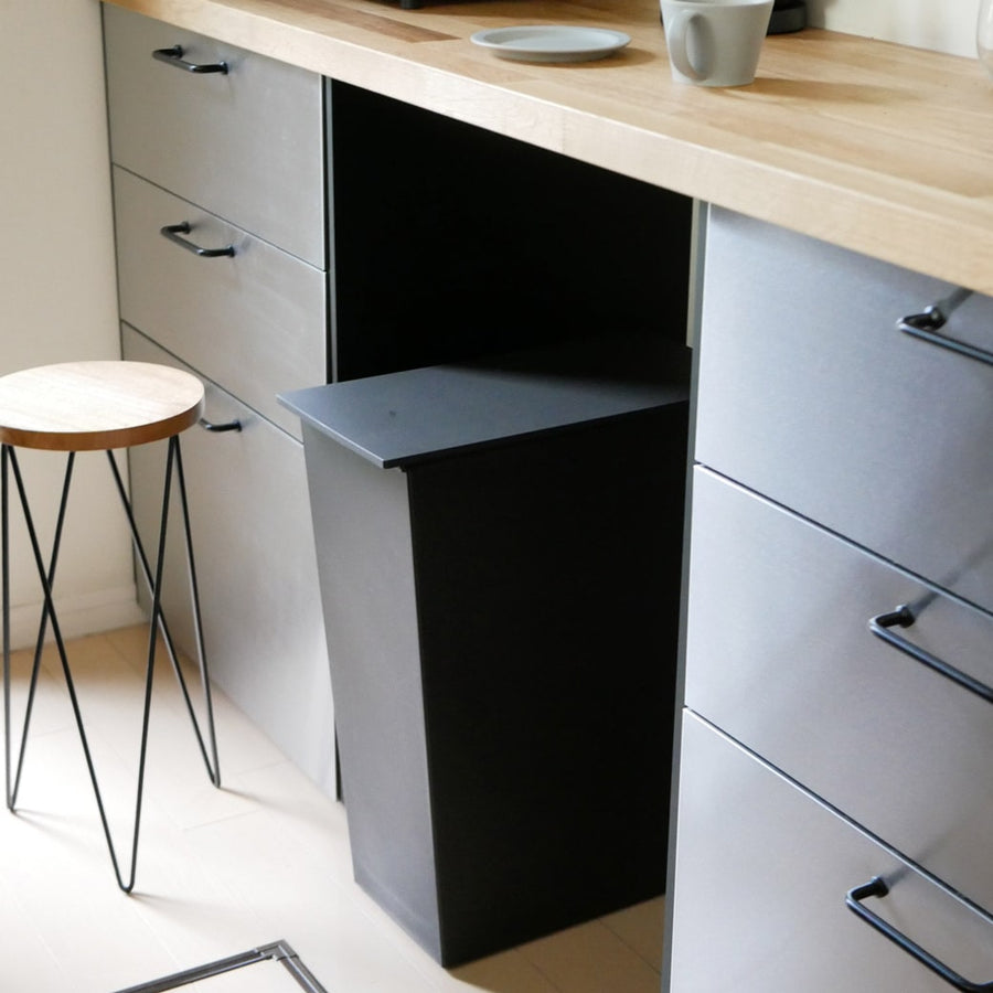 kcud Simple Slim Black