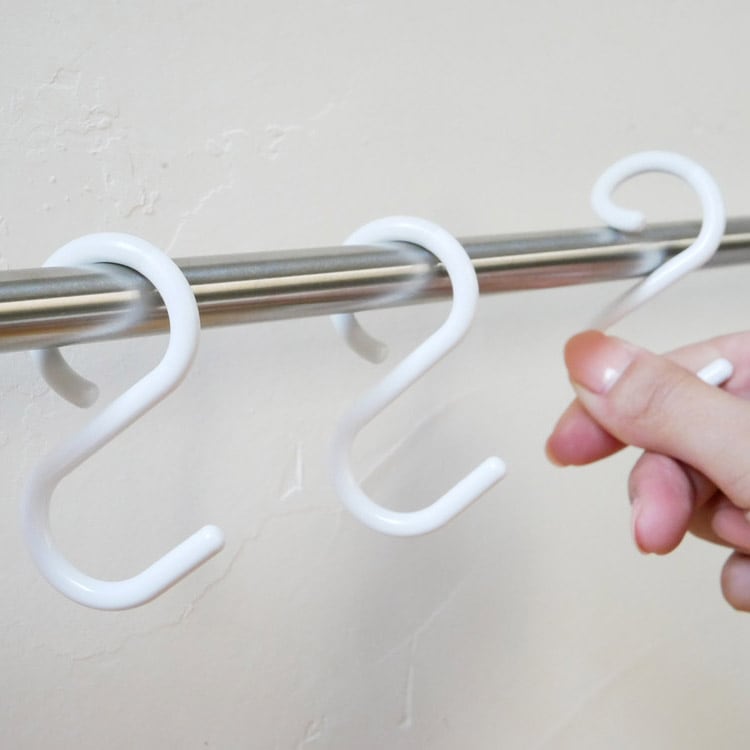 S-hook warm white