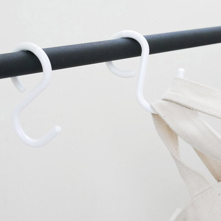 Large S-hook, warm white