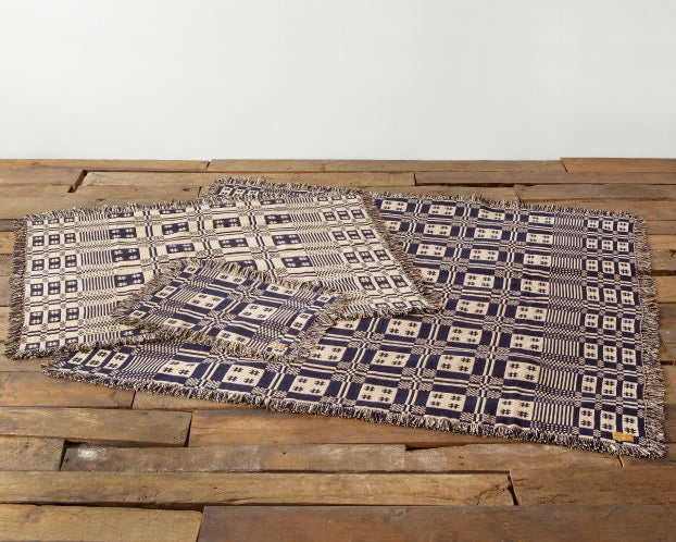 OVERSHOT RUG Navy/Ivory Overshot Rug
