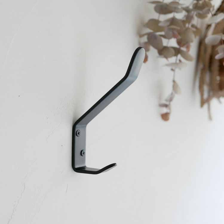 Hook L Black