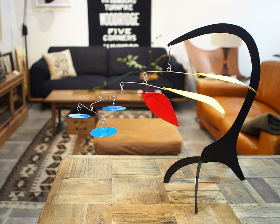 Standing Mobile Medium