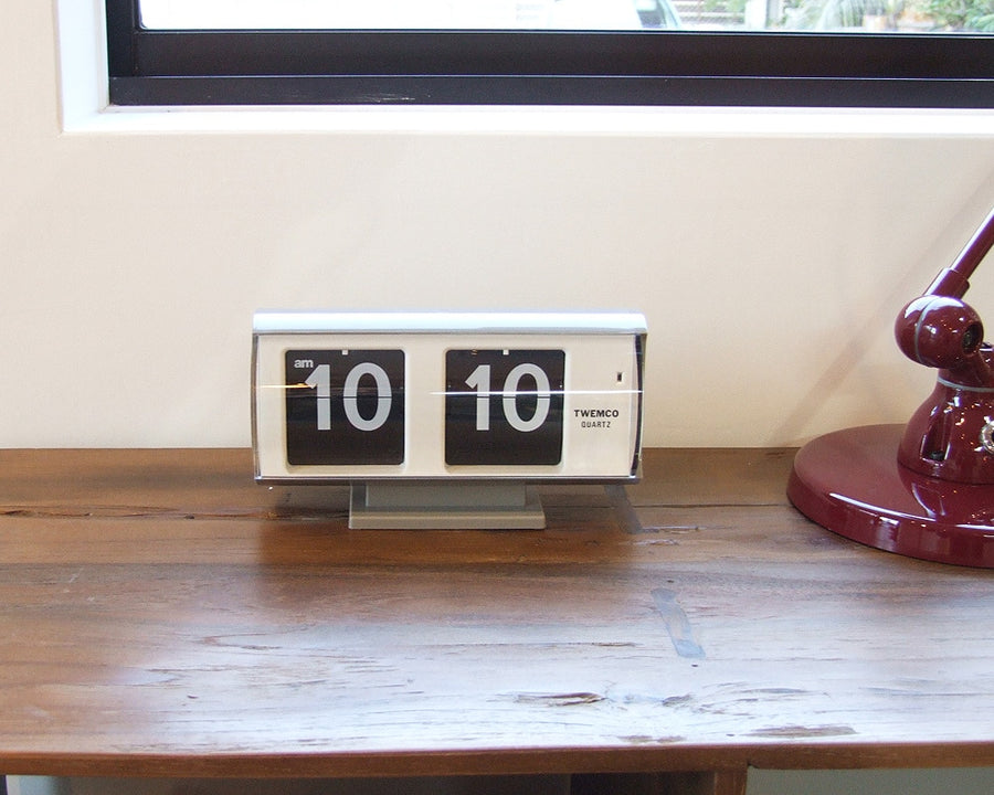 Table Clock QT-30T Gray フリップクロック QT-30T グレイ