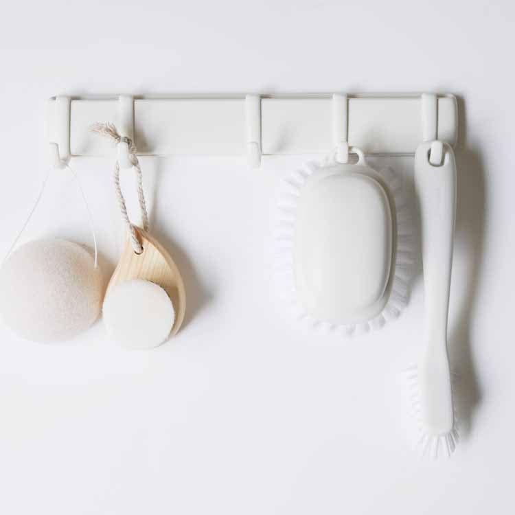 5-Hook White Magnetic Hooks