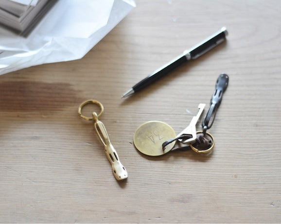Leg Splint Keyholder レッグスプリントキーホルダー
