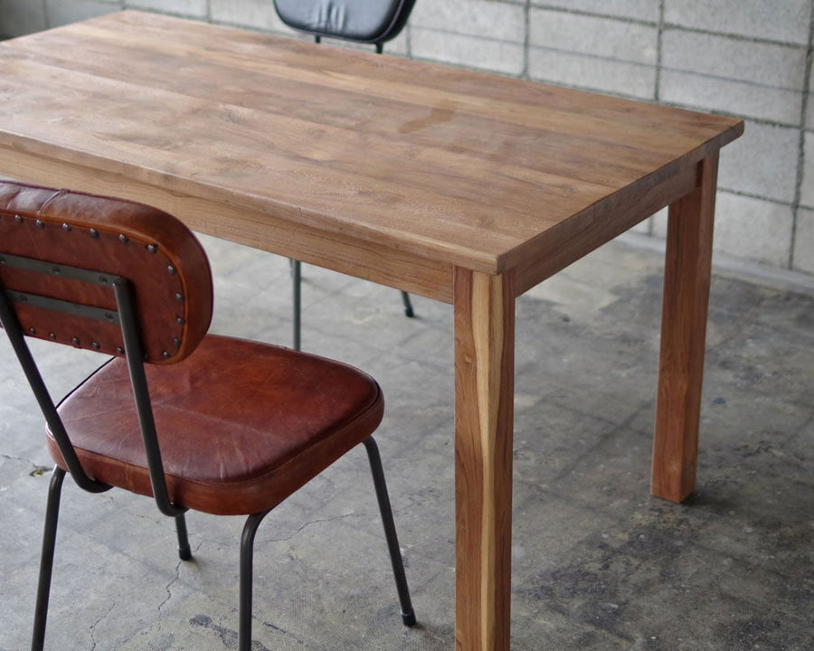 OLD TEAK TABLE L