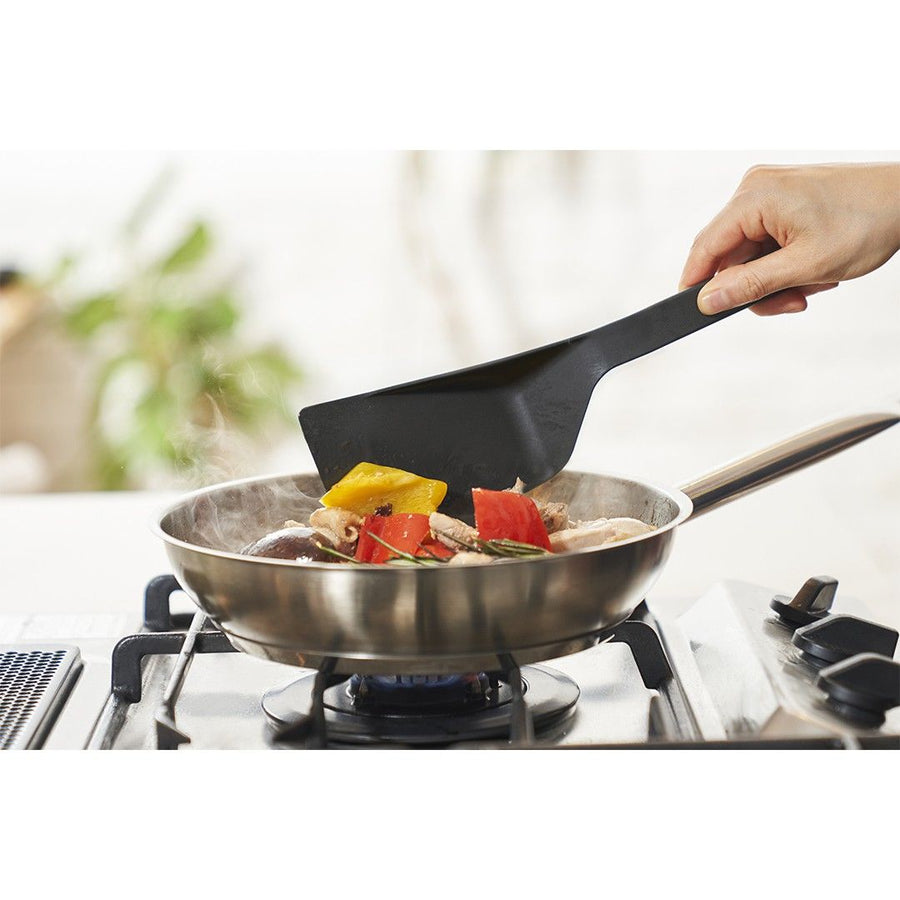 Black Spatula